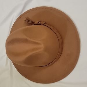 Lisianthus men & women wide brim fadora